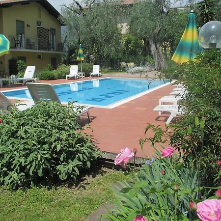 Hotel Casa Popi Μαλτσεζίνε Εξωτερικό φωτογραφία