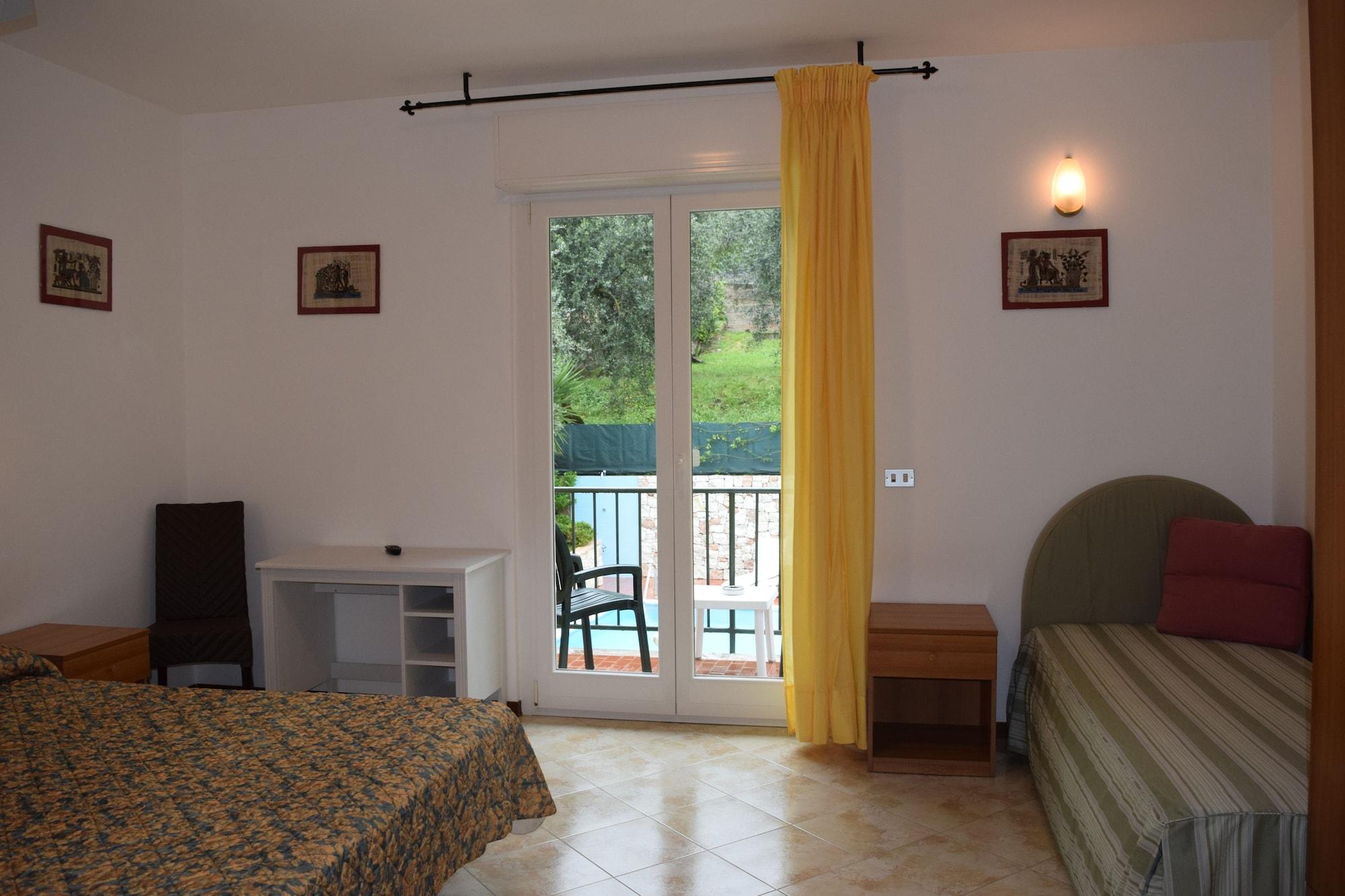 Hotel Casa Popi Μαλτσεζίνε Εξωτερικό φωτογραφία