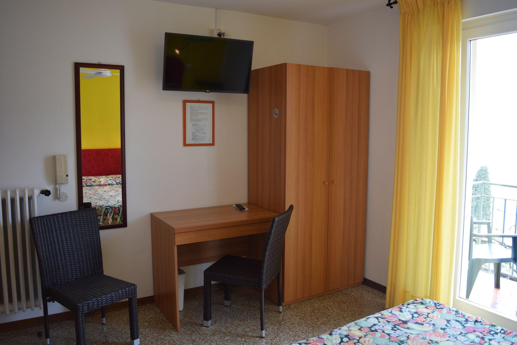 Hotel Casa Popi Μαλτσεζίνε Εξωτερικό φωτογραφία