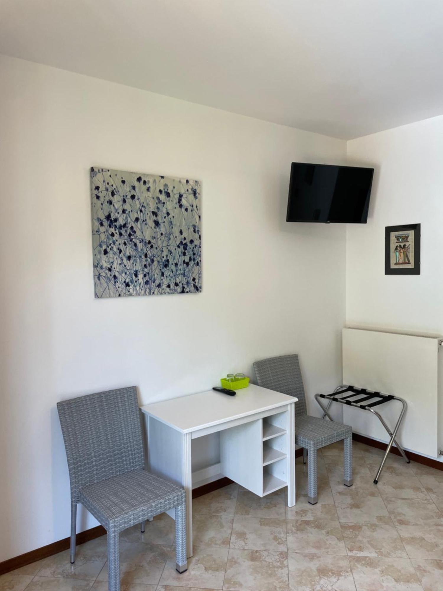 Hotel Casa Popi Μαλτσεζίνε Εξωτερικό φωτογραφία