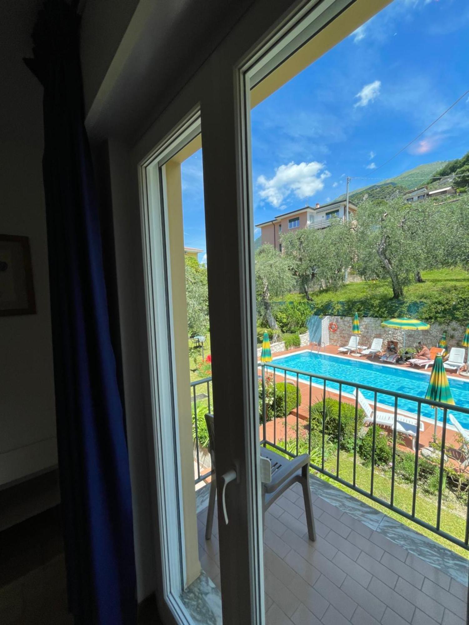 Hotel Casa Popi Μαλτσεζίνε Εξωτερικό φωτογραφία