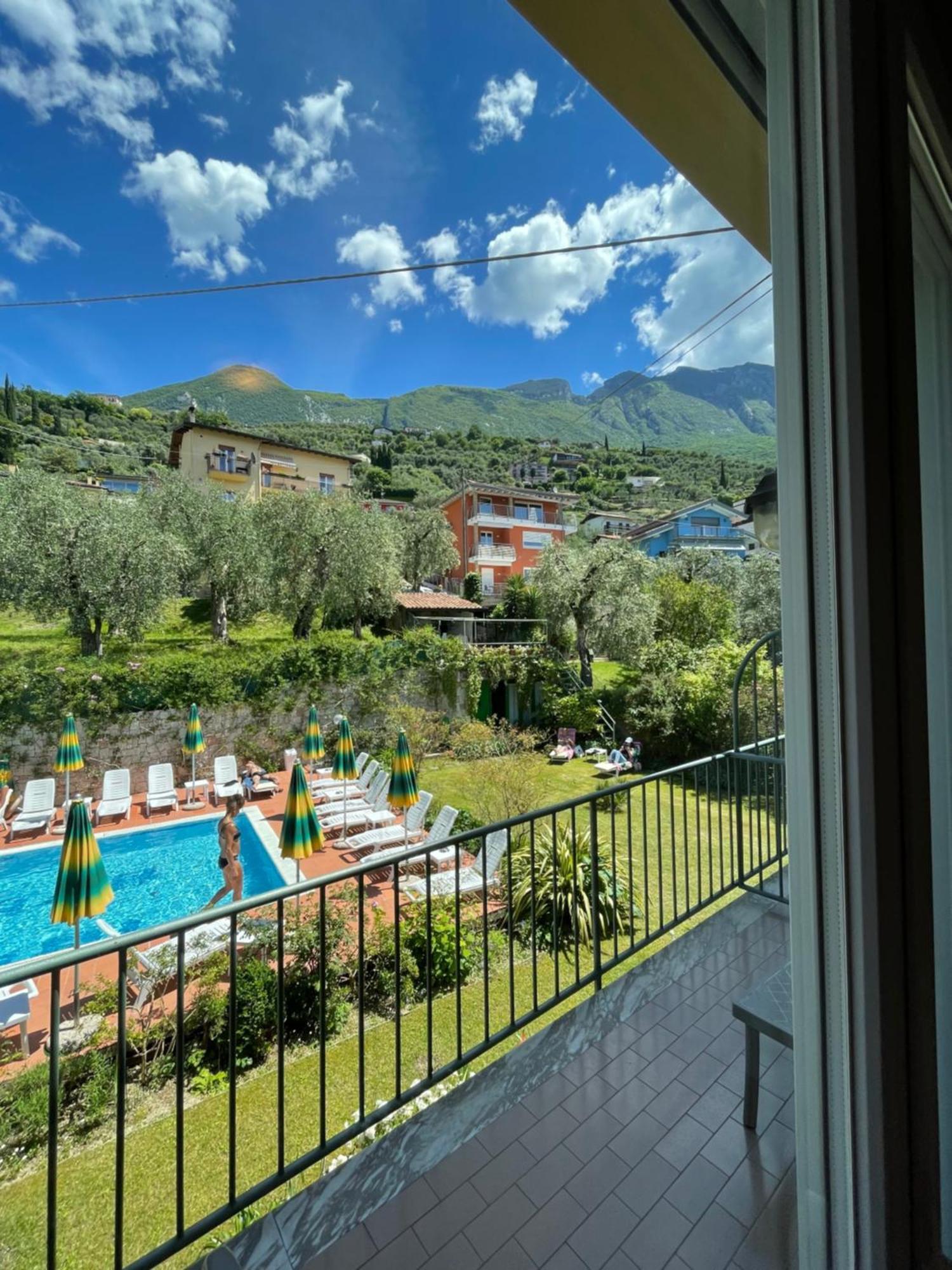 Hotel Casa Popi Μαλτσεζίνε Εξωτερικό φωτογραφία