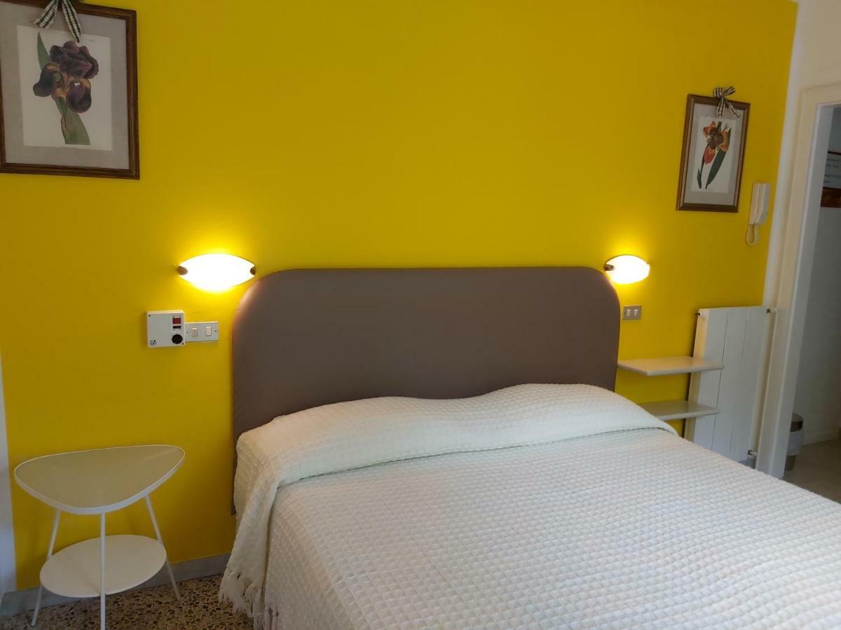 Hotel Casa Popi Μαλτσεζίνε Εξωτερικό φωτογραφία